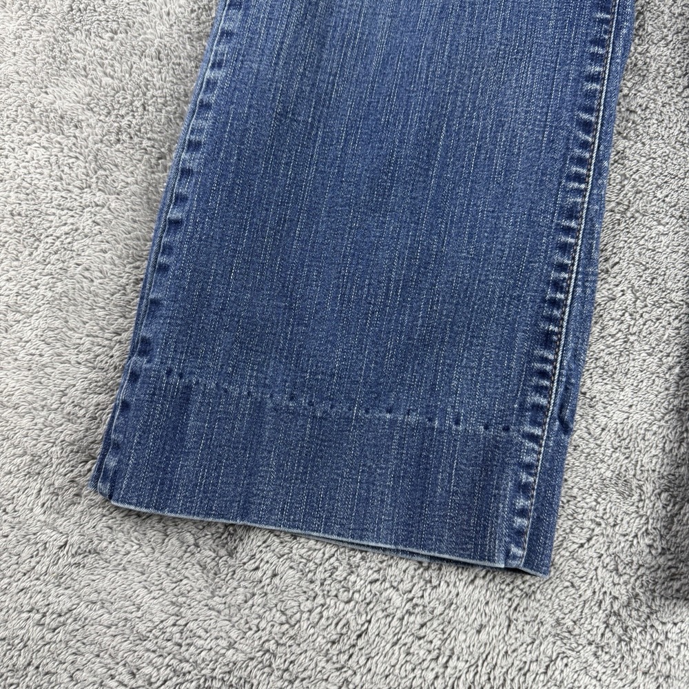 Levis 512 Perfectly Slimming Boot Cut Jeans Womens 30x27 Blue Medium Wash - Picture 3 of 15